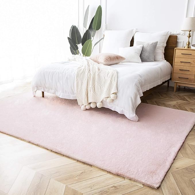 Ashler Faux Fur Rug, Ultra Soft Faux Rabbit Fur, Pink Area Rugs, 6 x 9 Feet Rectangle, Machine Washable Nursery Decor Throw Rugs for Bedroom, Kids Room, Living Room