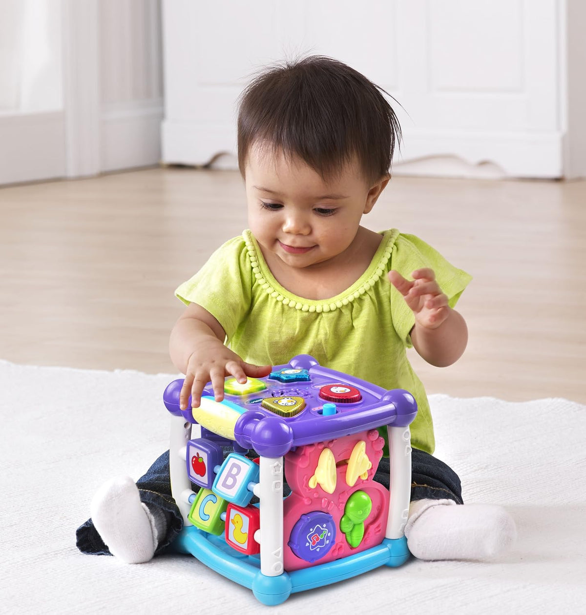 VTech Busy Learners Activity Cube for Toddlers and Preschool Kids, Purple Learning Toy