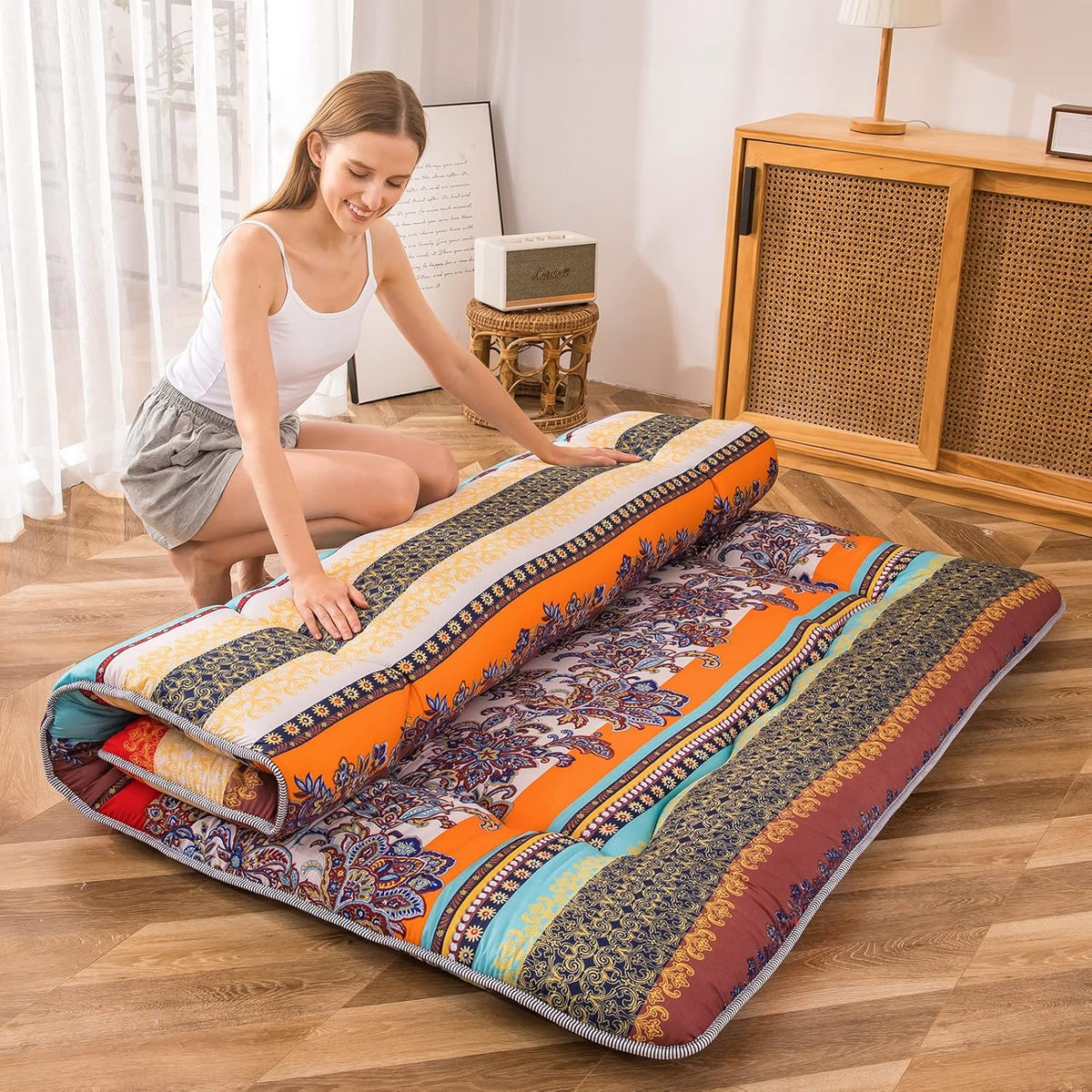 Bohemian Retro Floor Mattress Vintage Floral Japanese Futon Mattress Roll Up Thicken Sleeping Bed Portable Camping Mattress Floor Lounger Couch Bed Mattress Pad, King Size